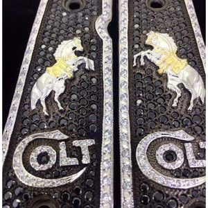 Meet your Posher, Javier